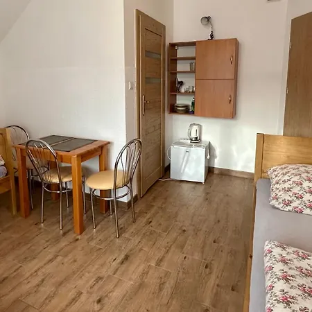 Goscinne Malgorzata Zloty Potok Jura Krakowsko Czestochowska Farm stay Zloty Potok (Czestochowa)